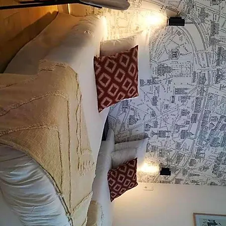 Hippodrome Hotel 2*