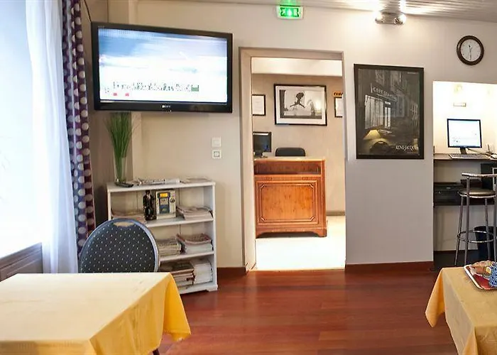 Hippodrome Отель